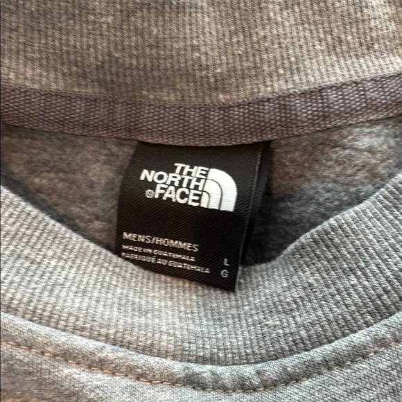 The North Face Men's Gray Sweater - Picture 2 of 4